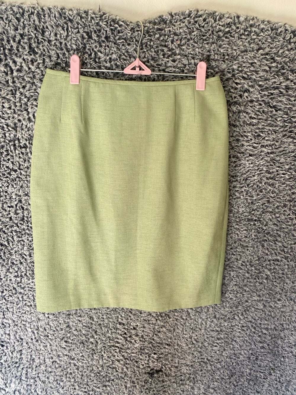Kasper A.S.L Women's Light Green 100% Polyester 2 Piece Skirt Suit Size 4 EUC